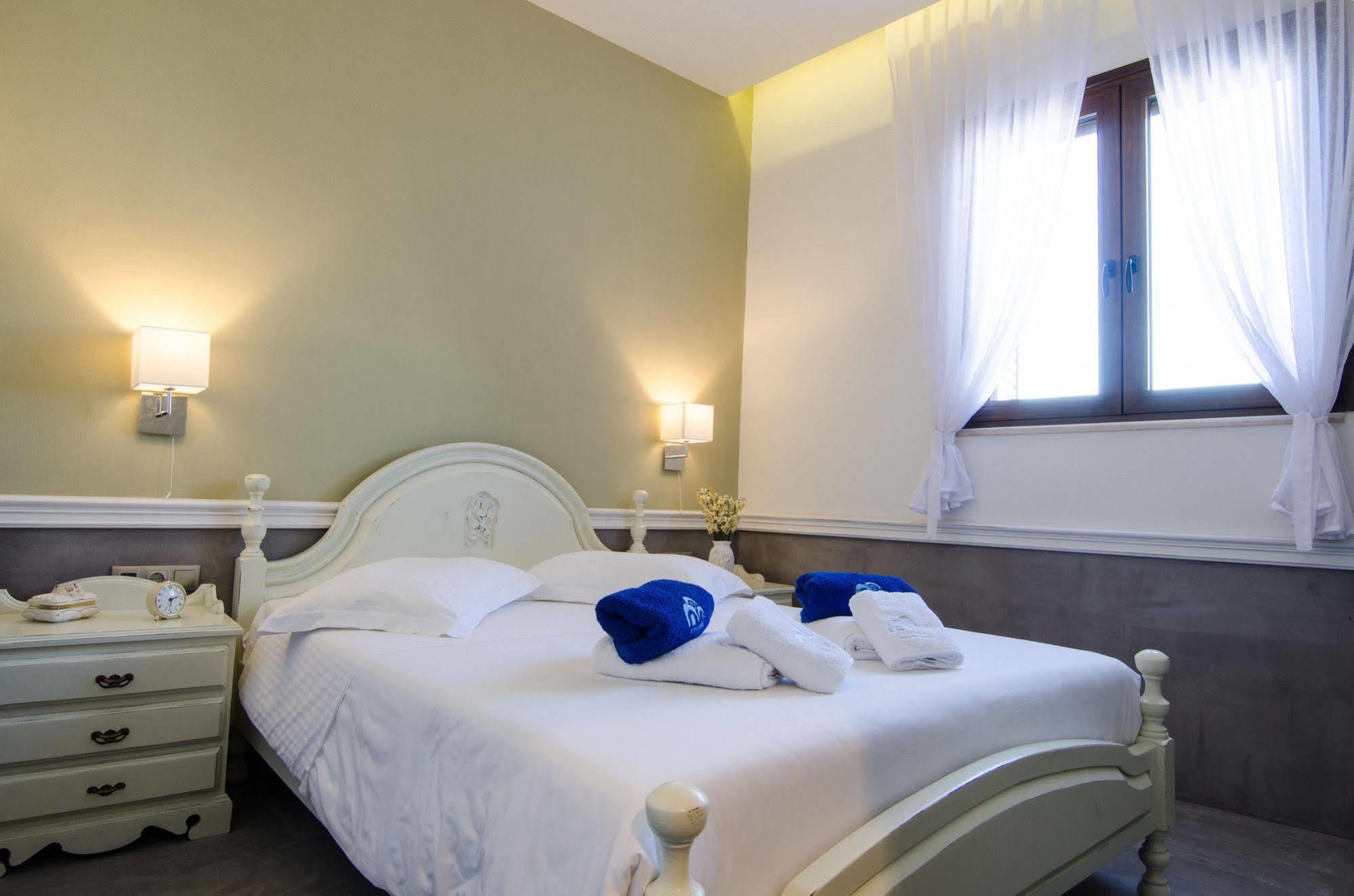 Athina House Spa & Hammam Arkhondiki Ngoại thất bức ảnh
